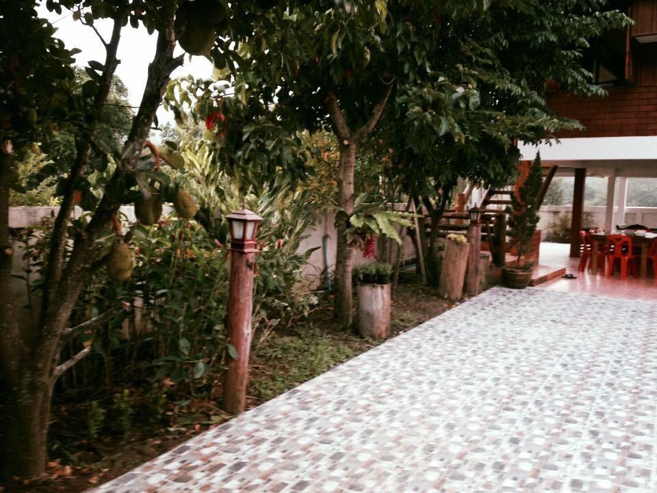 Pimpa House Hotel Ban Hua Nam Mae Sakut Eksteriør billede
